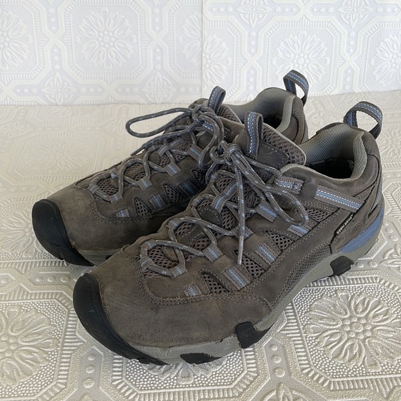 Keen Alamosa Blue and Grey Waterproof Hiking Shoe - Picture 2 of 11